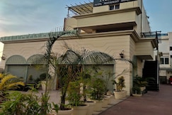 Maniz by Goel Hospitality, Zirakpur