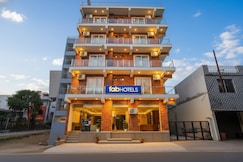 FabHotel Unique Stay - Max Super Speciality Hospital, Sector 128, Noida, Noida