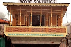 ROYAL SOVEREIGN GROUP OF HOUSEBOAT , Srinagar