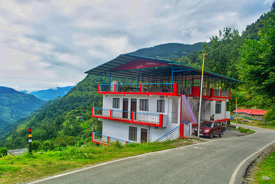 Hotel Chopta Heavens - Tap to explore photos
