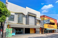 Hotel O Near Tugu Yogyakarta 1 formerly Crown Residence, Yogyakarta