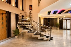 Urban Rajwadi: Luxury Villa Style Duplex Bungalow, Nagpur
