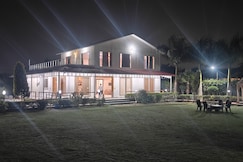 The Green Vibe Farm House, Noida