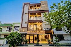 Hotel O by OYO Shri Panchmukhi Residency Baran Road, Kota