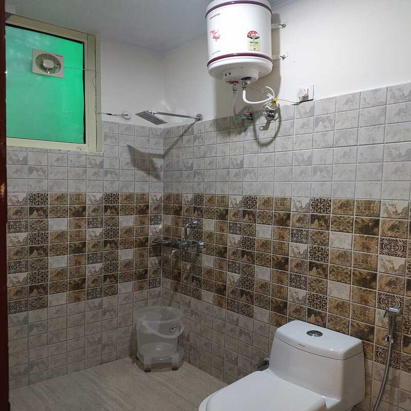 Hotel The Shivaay - Delight Inn 𝗕𝗢𝗢𝗞 Rishikesh Hotel 𝘄𝗶𝘁𝗵 𝗙𝗥𝗘𝗘 𝗖𝗮𝗻𝗰𝗲𝗹𝗹𝗮𝘁𝗶𝗼𝗻