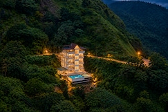 Hill Breeze Pool Resort Vagamon by VOYE HOMES, Pala