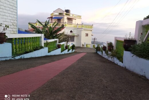 Kurinji House | Rooms & Caretaker