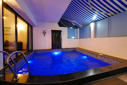 Aqua by Nirvana Villas