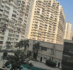 Swimming Pool 2