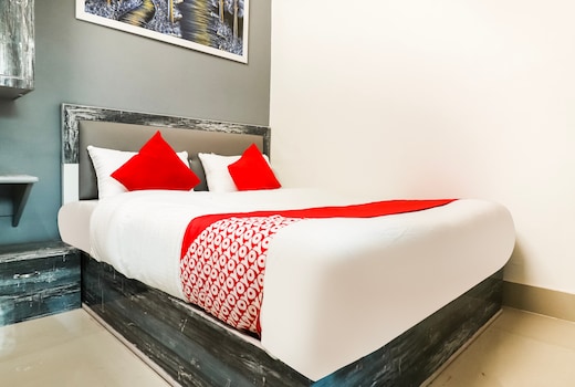 Hotel O Sheela