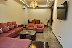 South Delhi Greater Kailash part II - 3 bedroom private apartment with lift | Harmony Suites, Delhi