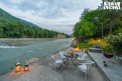 StayVista| Moets Waterfront Estate Villa, Kalpa