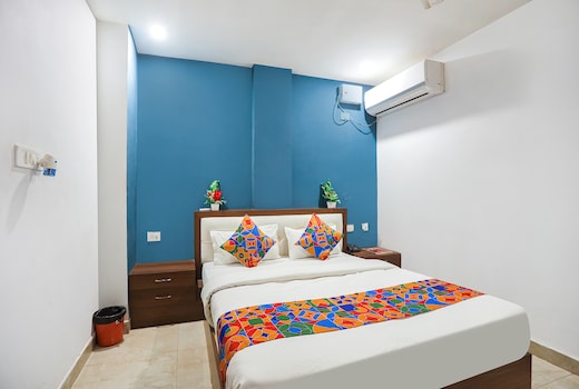 Hotel Usha Continental