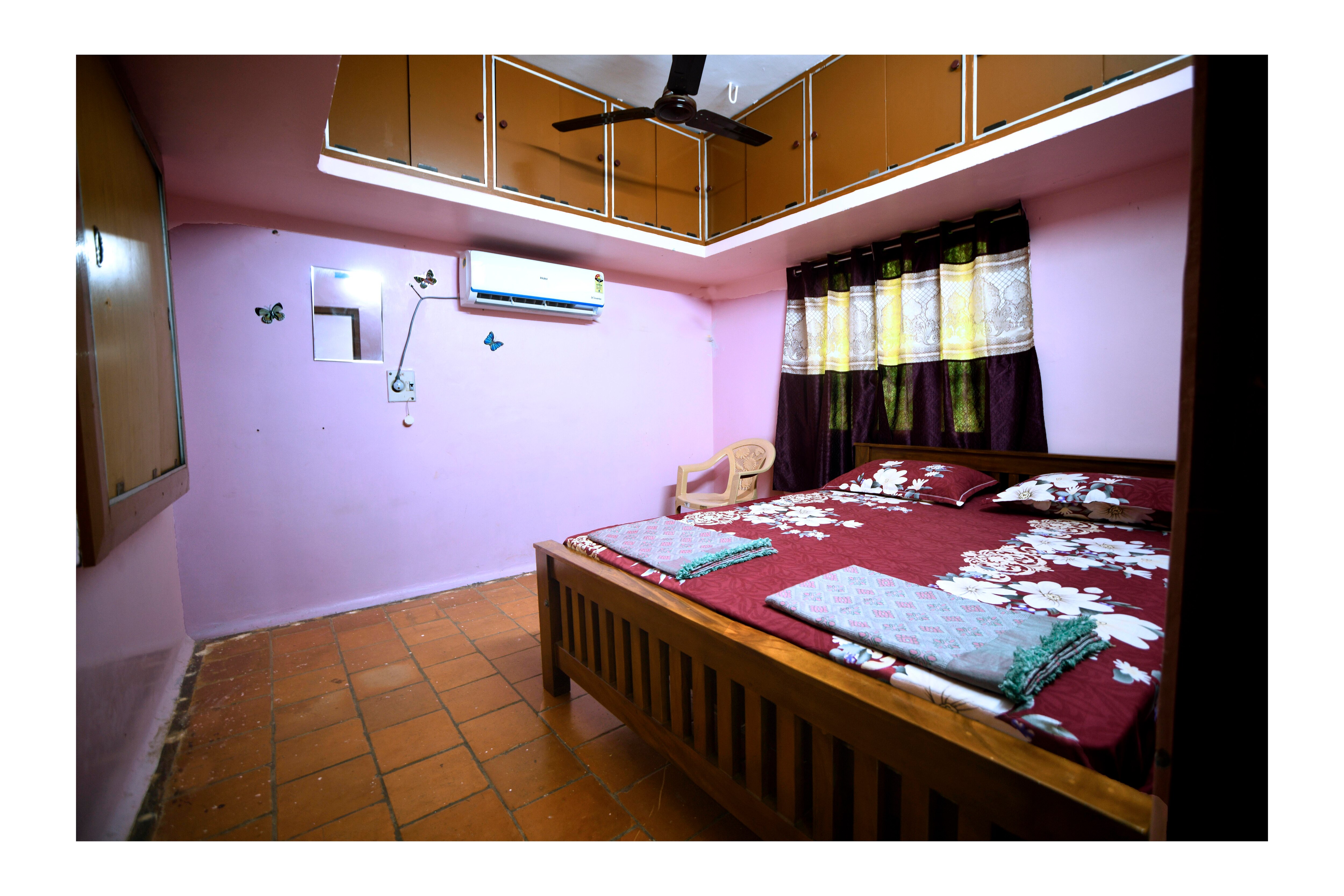 KIRUBAI HOMESTAY - Tap to explore photos