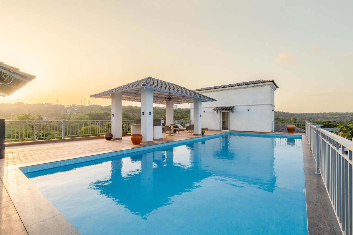Elegant 2BHK with Pool in North Goa | Hireavilla - Tap to explore photos