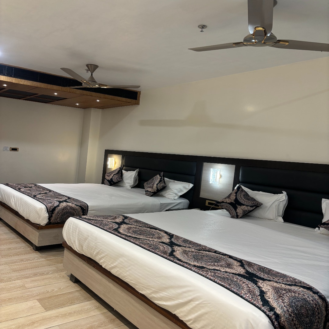 Hotel Gurudev Kunj - Tap to explore photos