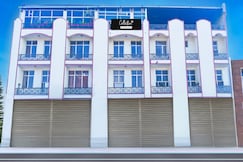 Super Collection O Hathroi Market Near Dhuleshwar Garden formerly Hotel Rishi, Jaipur