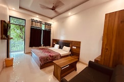 Alaknanda Motel & Restaurant, Karanprayag