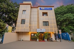FabExpress Lloyds Inn - T Nagar, Chennai