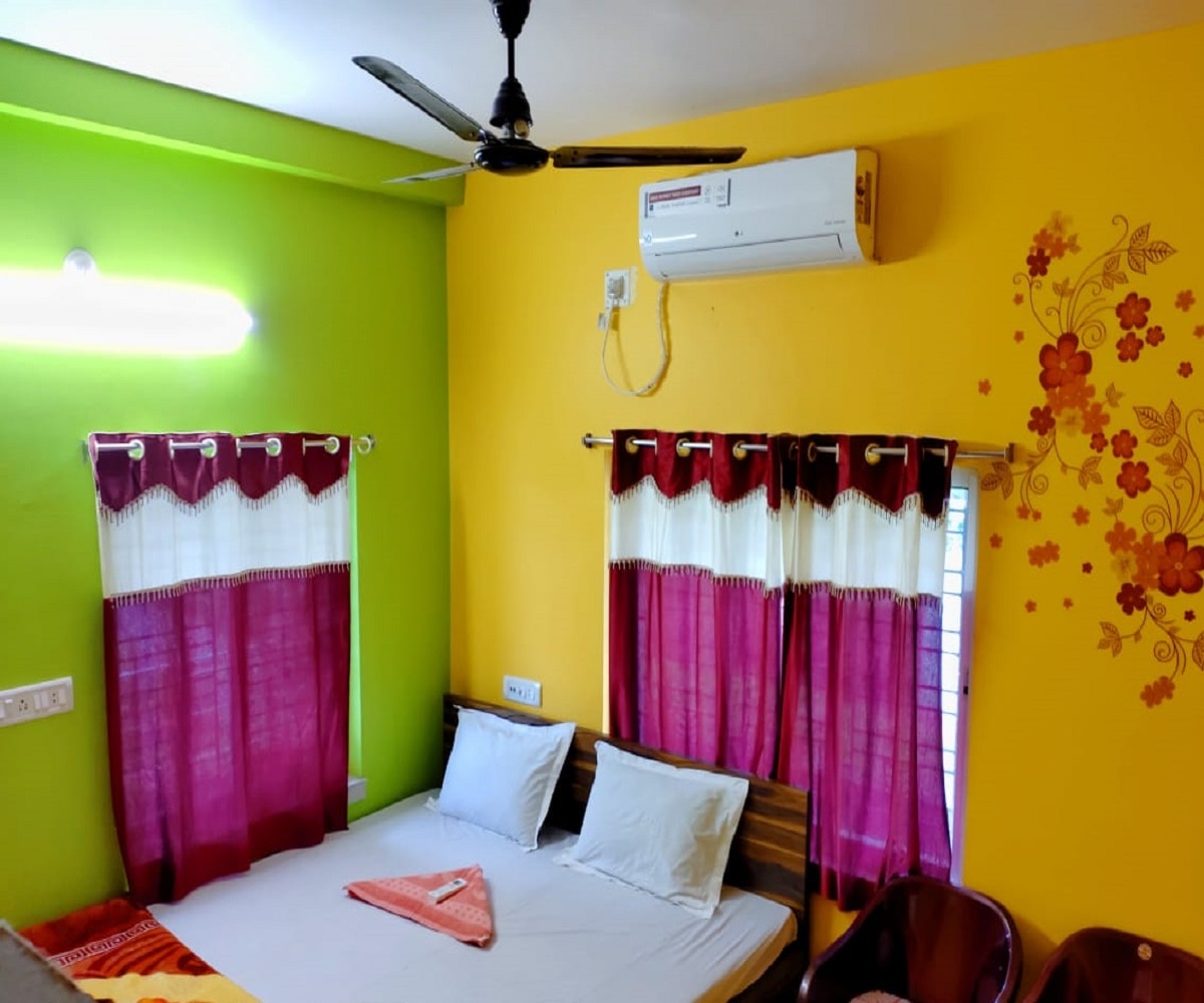 NIL CHAYYA GUEST HOUSE AND RESTAURANT - Tap to explore photos