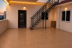 Luxury 2BHK Penthouse Manikonda 2 ACs Brand New, Hyderabad