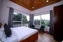 Cheerful hill top 3 bedroom cottage in Mukteshwar, Binsar