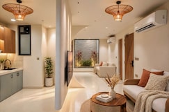 The Aurelia Suite | Jacuzzi | XBOX, Jaipur