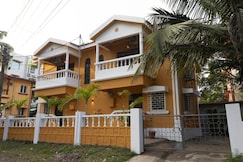 CaSaAmarelo B 3Bhk AC WiFi Candolim Beach500m, Goa