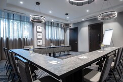 Staybridge Suites BOSTON LOGAN AIRPORT - REVERE, Barnstable