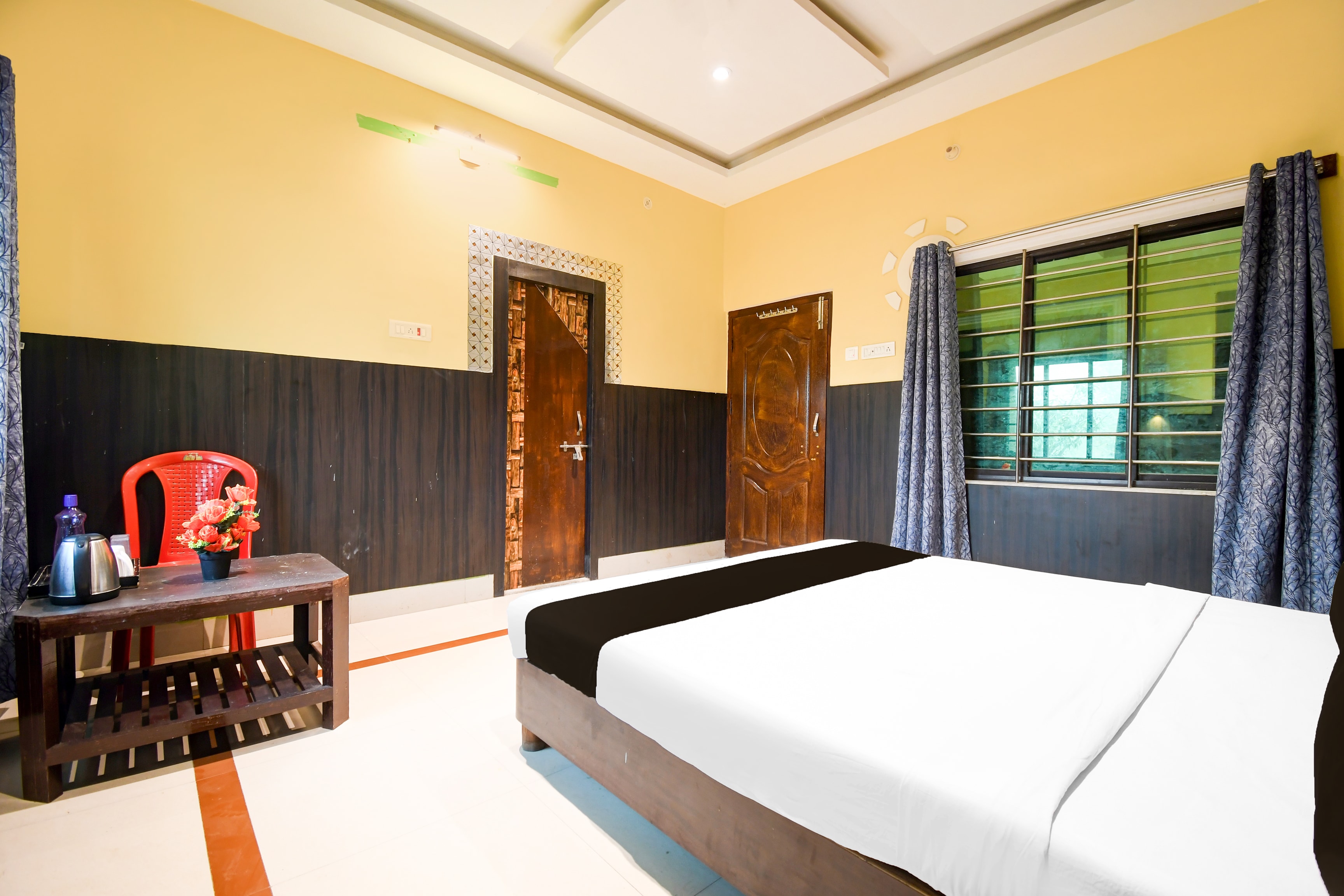 Hotel O Jannat - Tap to explore photos