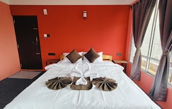 Double Bed Room with Common Balcony