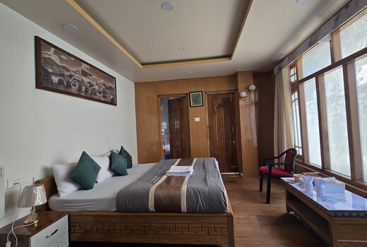 Rikya Retreat