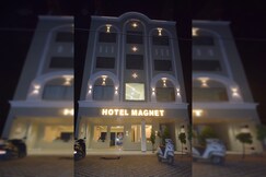 Hotel Magnet, Indore