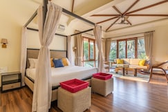 Budh Vilas - A modern 4 bedroom villa with a pool, Goa