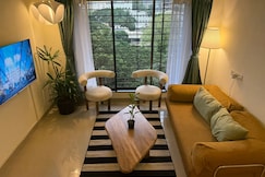 House of Breeze ONLY 15 mins to airport Khar W, Mumbai