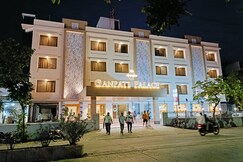 Hotel Ganpati Palace, Shirdi