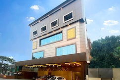 HOTEL AMRUTHU, Cochin