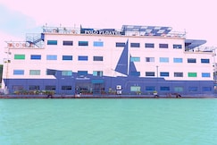 Polo Floatel, Kolkata