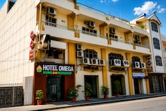 Omega Hotel, Muzaffarnagar