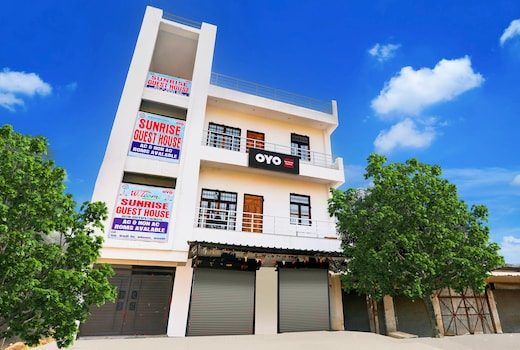 SPOT ON by OYO Hotel Aarya Inn