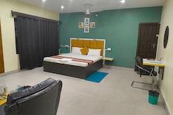 CLOVETREE CHANDRALOK CONTINENTAL., Muzaffarpur