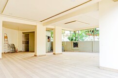 Townhouse Hotel Classy Stay, Pune