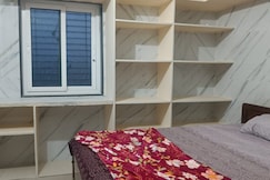 Guru Rayaraa Home Stay, Adoni