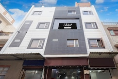 Collection O Ambedkar Chowk Formerly Hotel Paras Inn, Amritsar