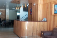 Hotel Rajas Palace, Dharamshala