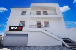 HOTEL O RAJ PALACE, Varanasi