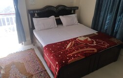 Valley View Deluxe Room