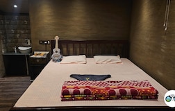 Non-AC Mud House - 2 Bedded(Att Bath)