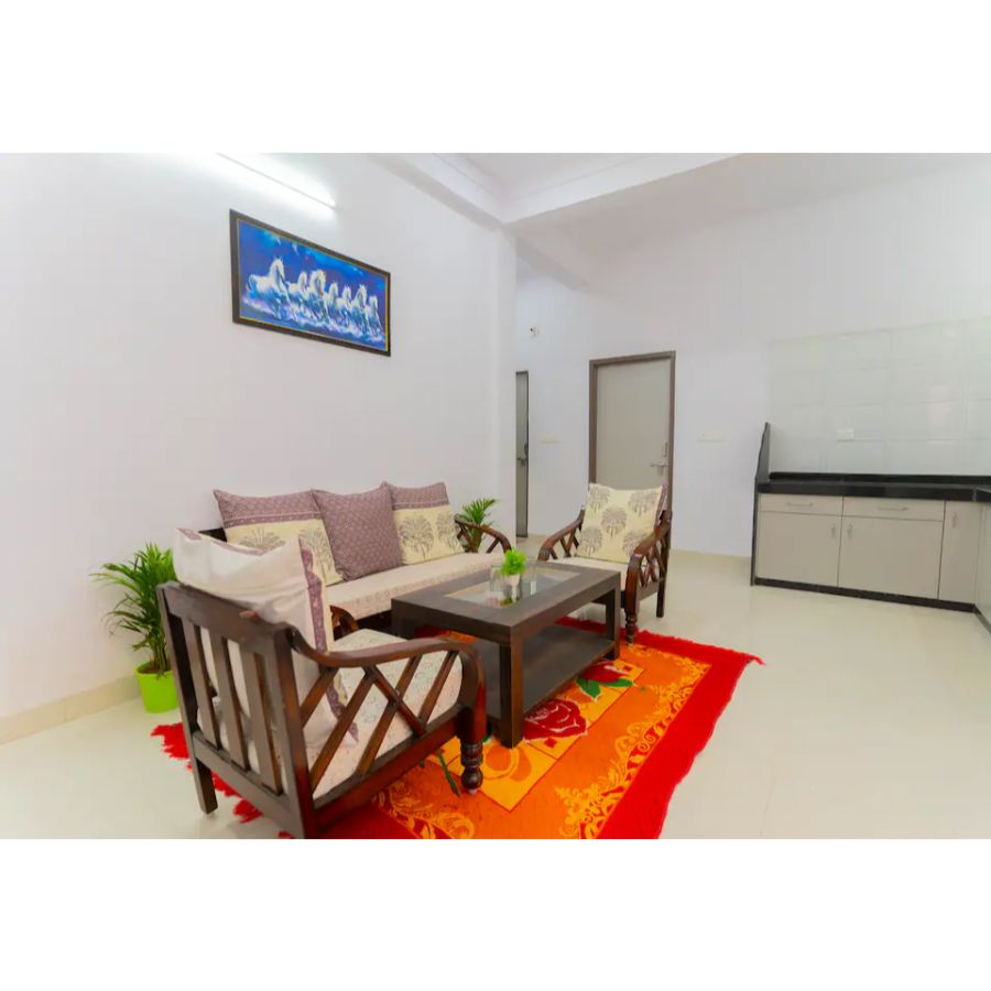 Beautiful 2BHK apartment with Great views - Tap to explore photos
