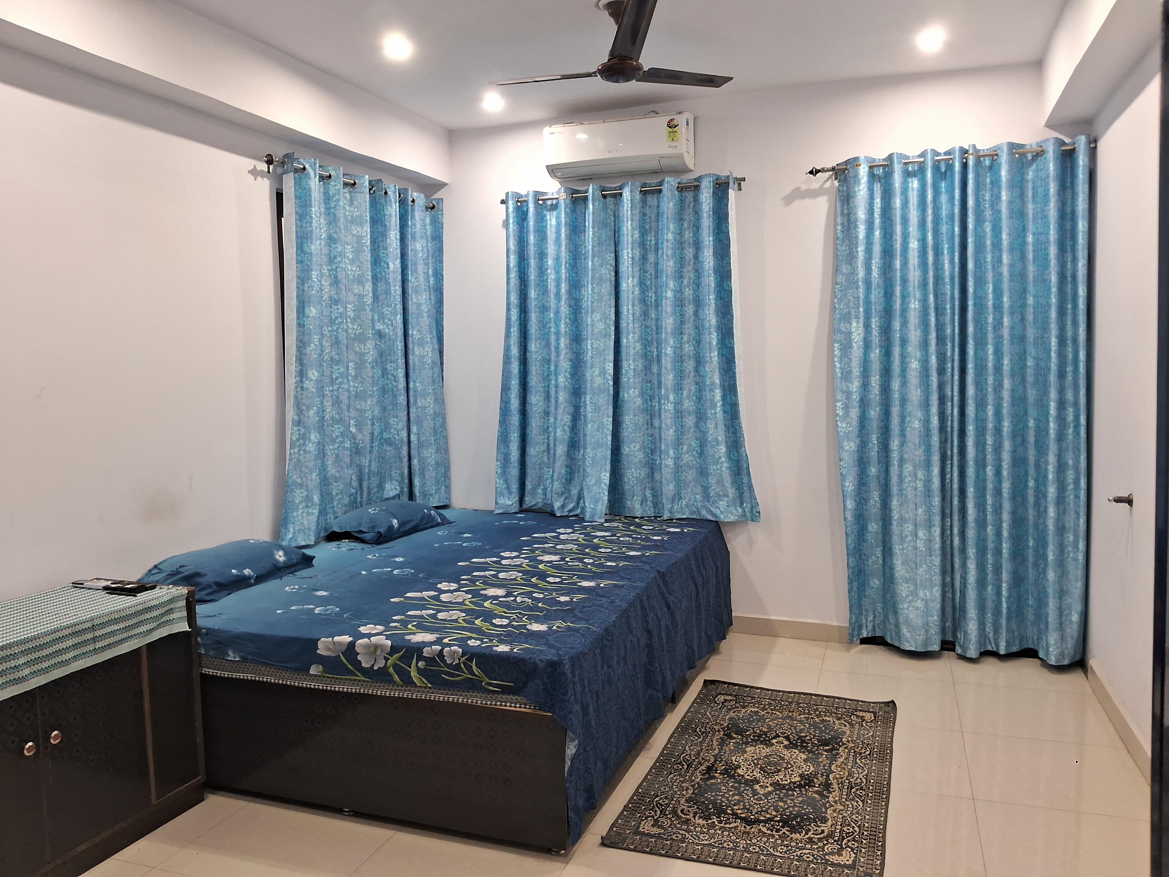 Advik Home Stay - Tap to explore photos